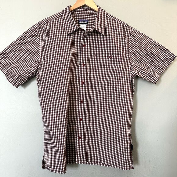PATAGONIA Shirt Red white check button up cotton blend outdoor  Men's size Large - Picture 1 of 7